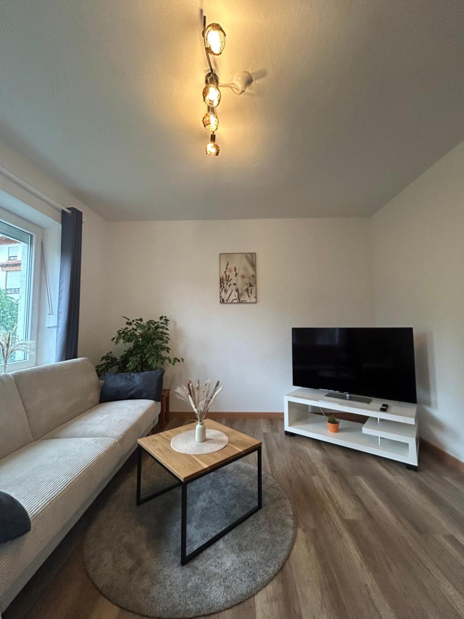 - Apfelgarten Apartamento *
